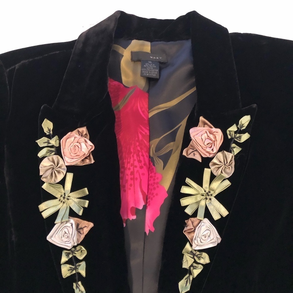 Black velvet silk blend blazer. Women’s size 10. - Picture 2 of 9